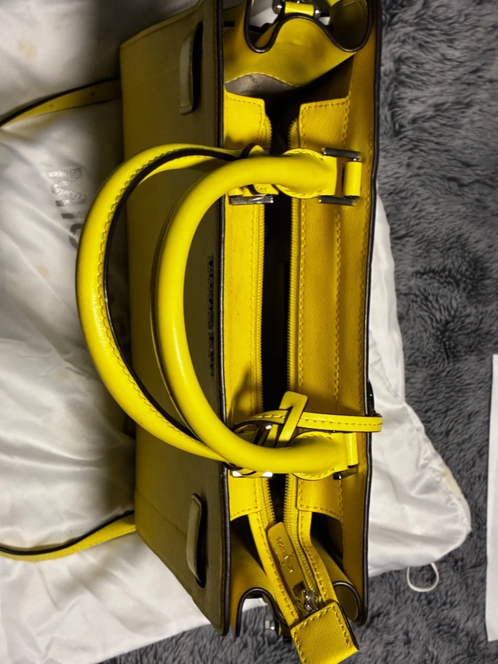 micheal kore yellow micheal